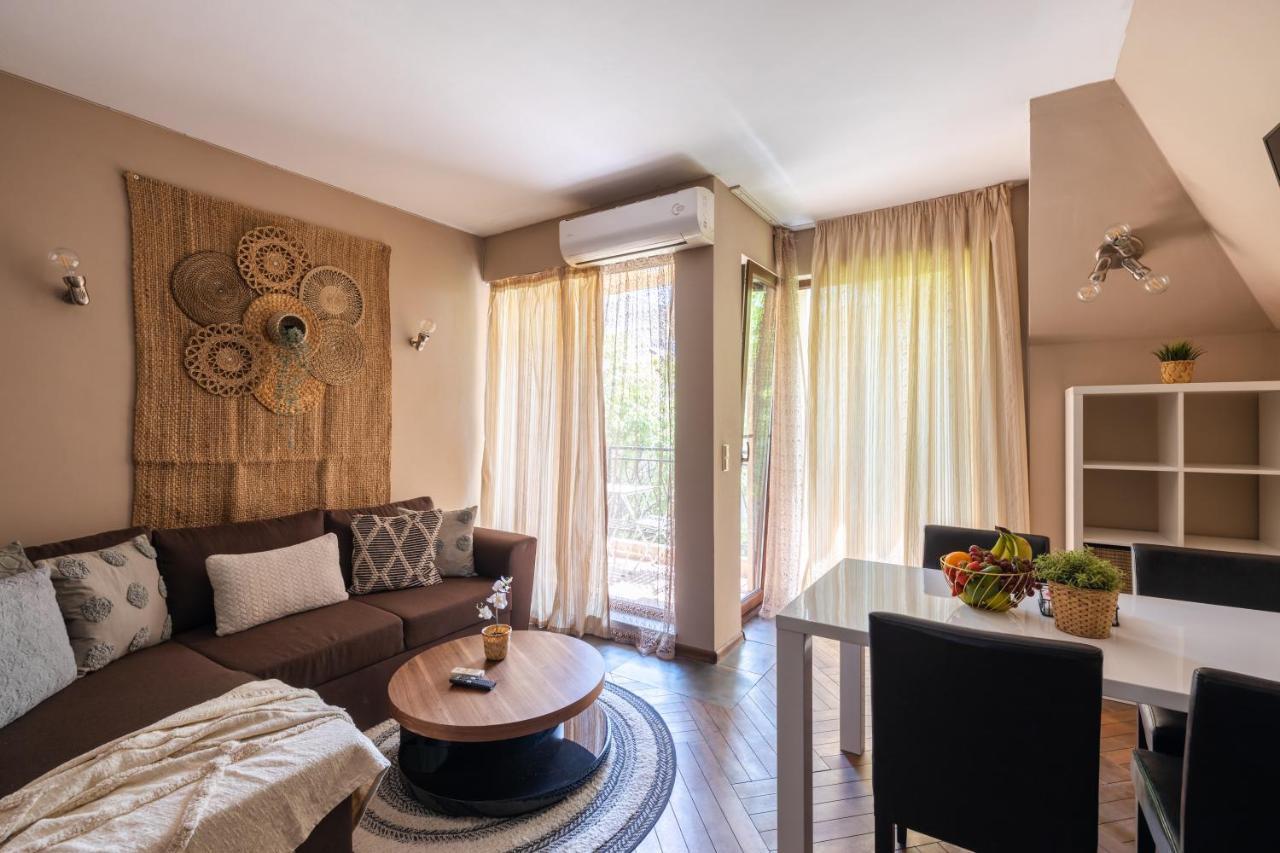 Апартаменти Quiet & Modern Maisonette